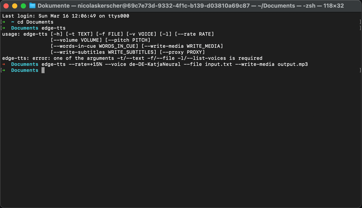 Ein Terminalfenster. Der erste Befehl listet die Optionen für Edge-TTS auf, der zweite wandelt eine Textdatei in Sprache um.